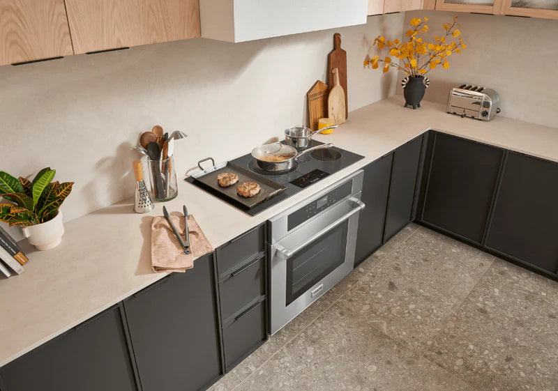 LARGE STORAGE SPACE